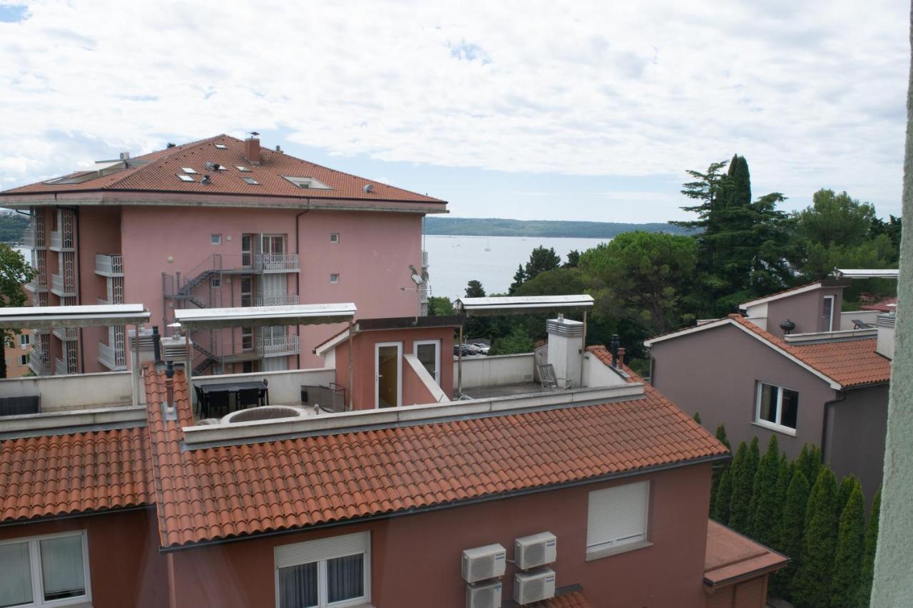 Pocitniski Dom Portoroz / Portoroz Holiday Home Екстер'єр фото